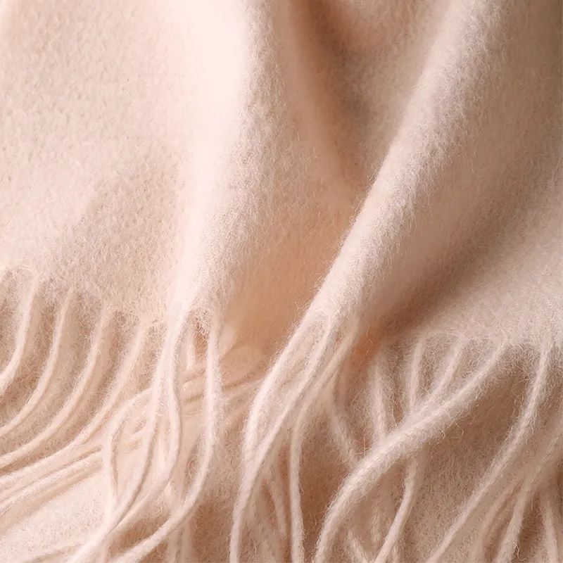 Embroidery Cashmere Scarf - Plum Blossom Pattern Luxury Gift Box 200x35 cm - Image 6
